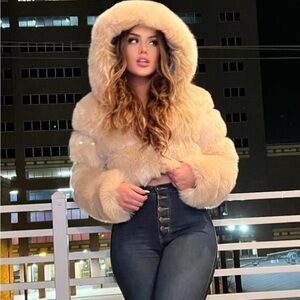 Women's Plush Cream Teddy Jacket